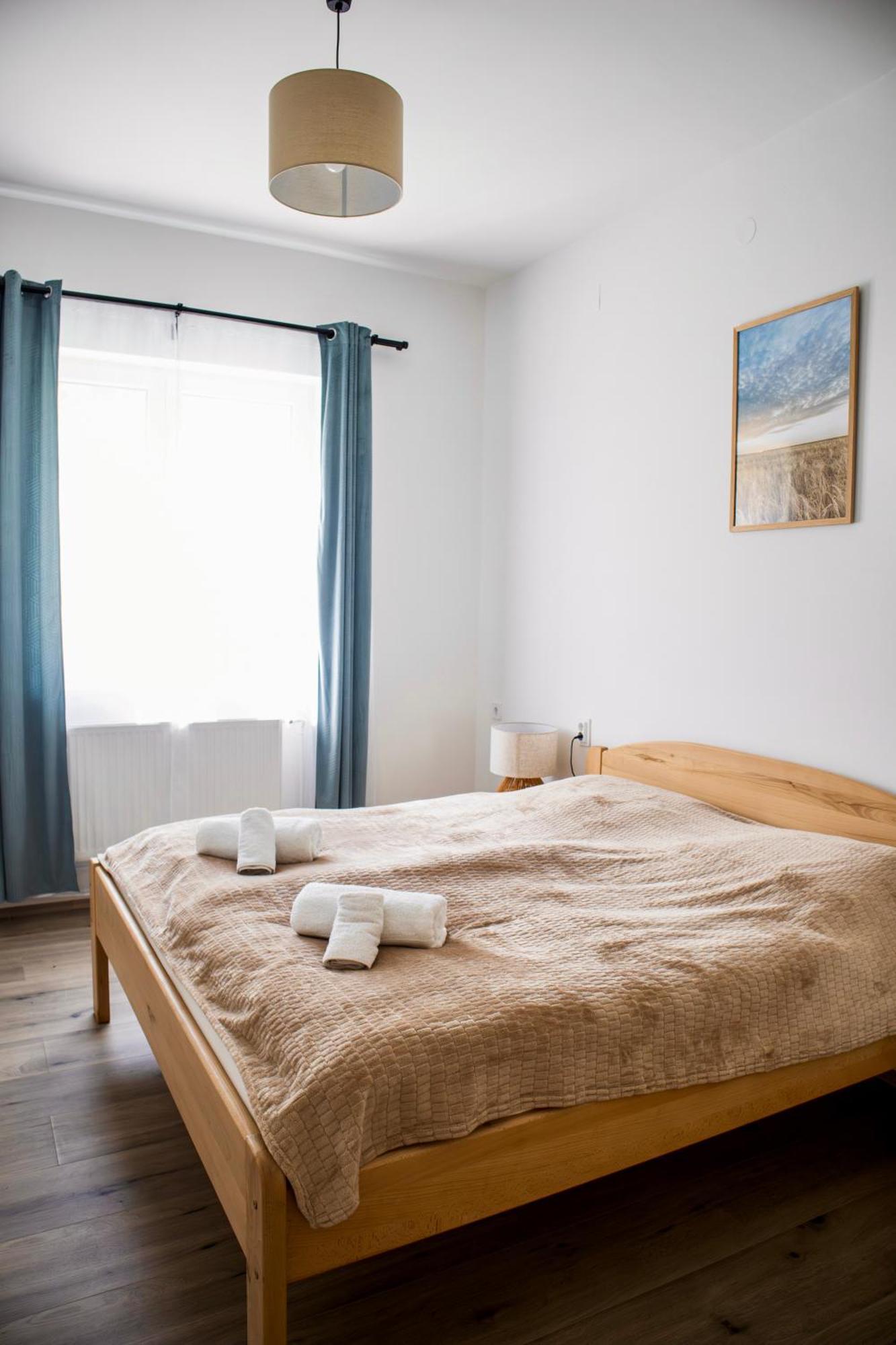 Izisz Apartman Matraterenye Exterior foto