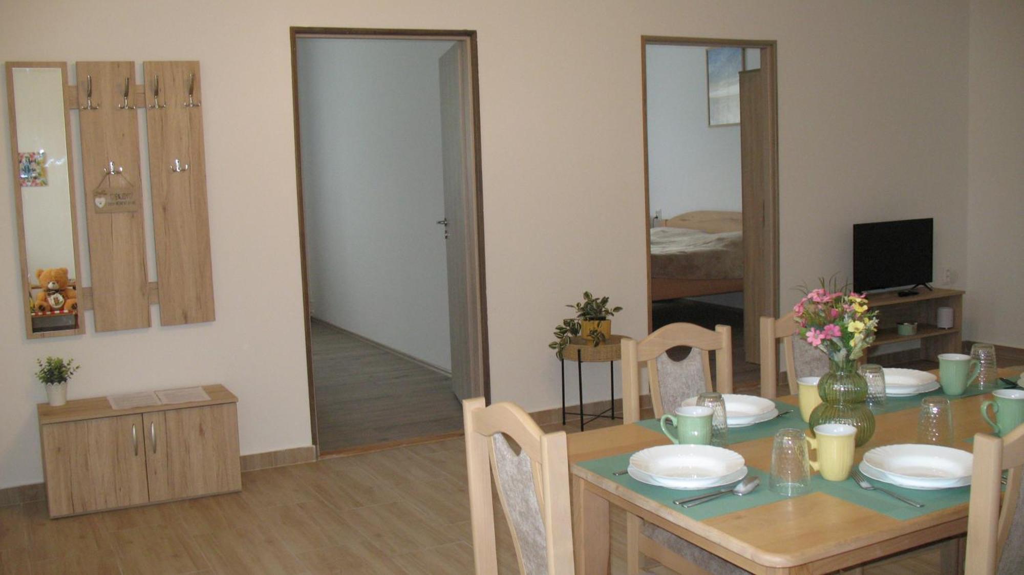 Izisz Apartman Matraterenye Exterior foto